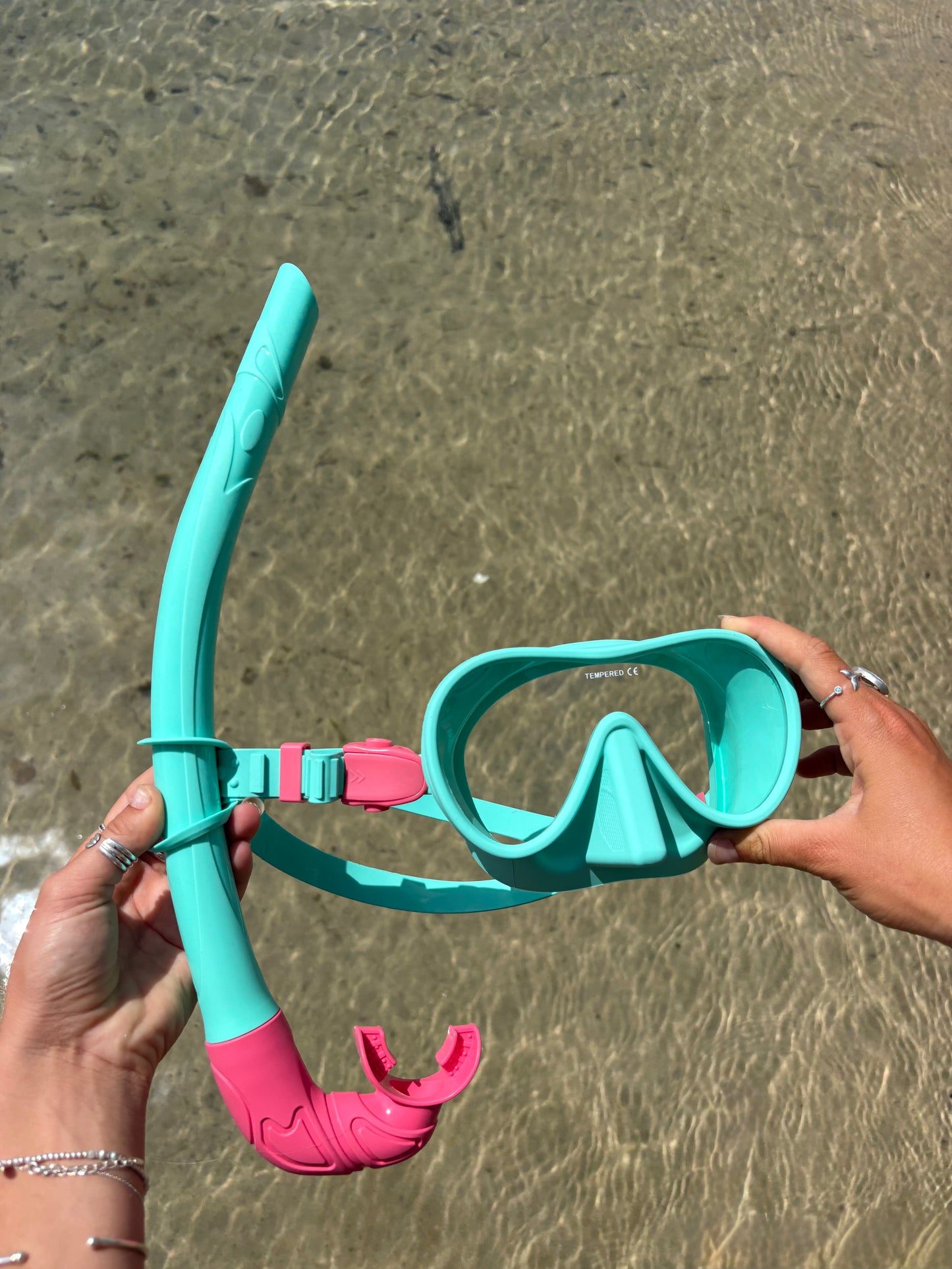 Aqua Marine / Hibiscus Pink Two Tone Snorkelling Set