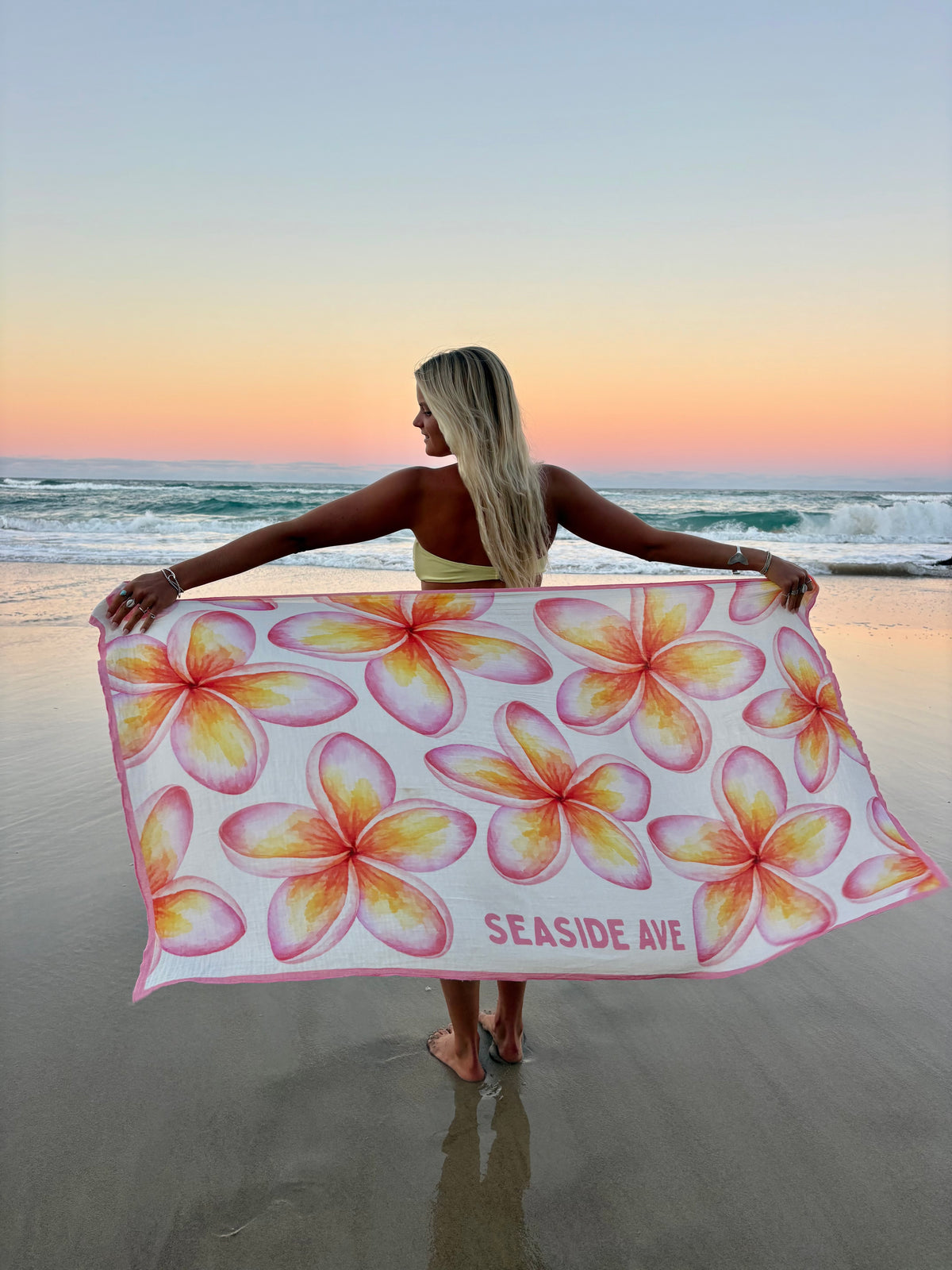 PINK TROPIC SARONG