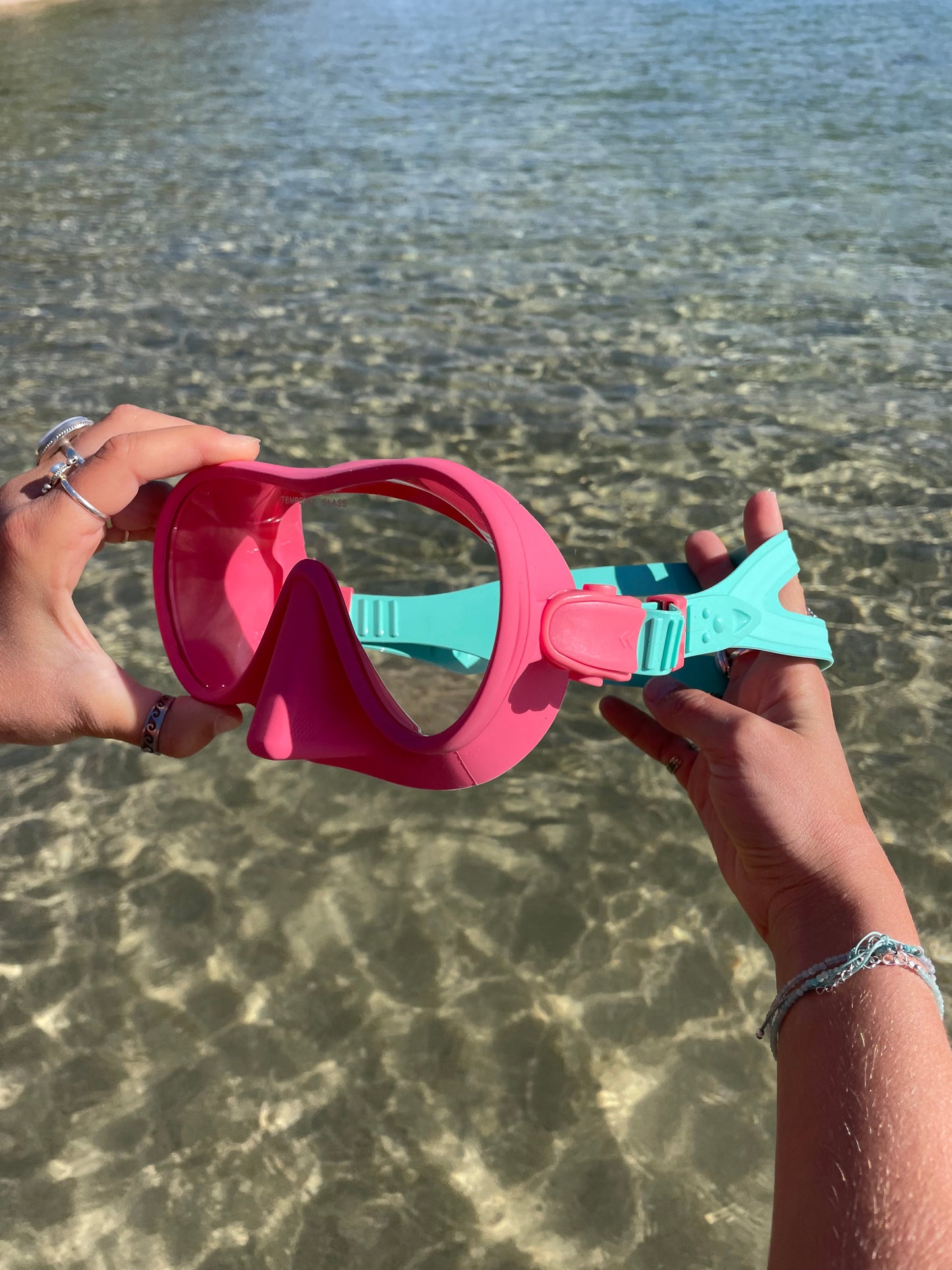 Hibiscus Pink / Aqua Marine Two Tone Snorkelling Mask